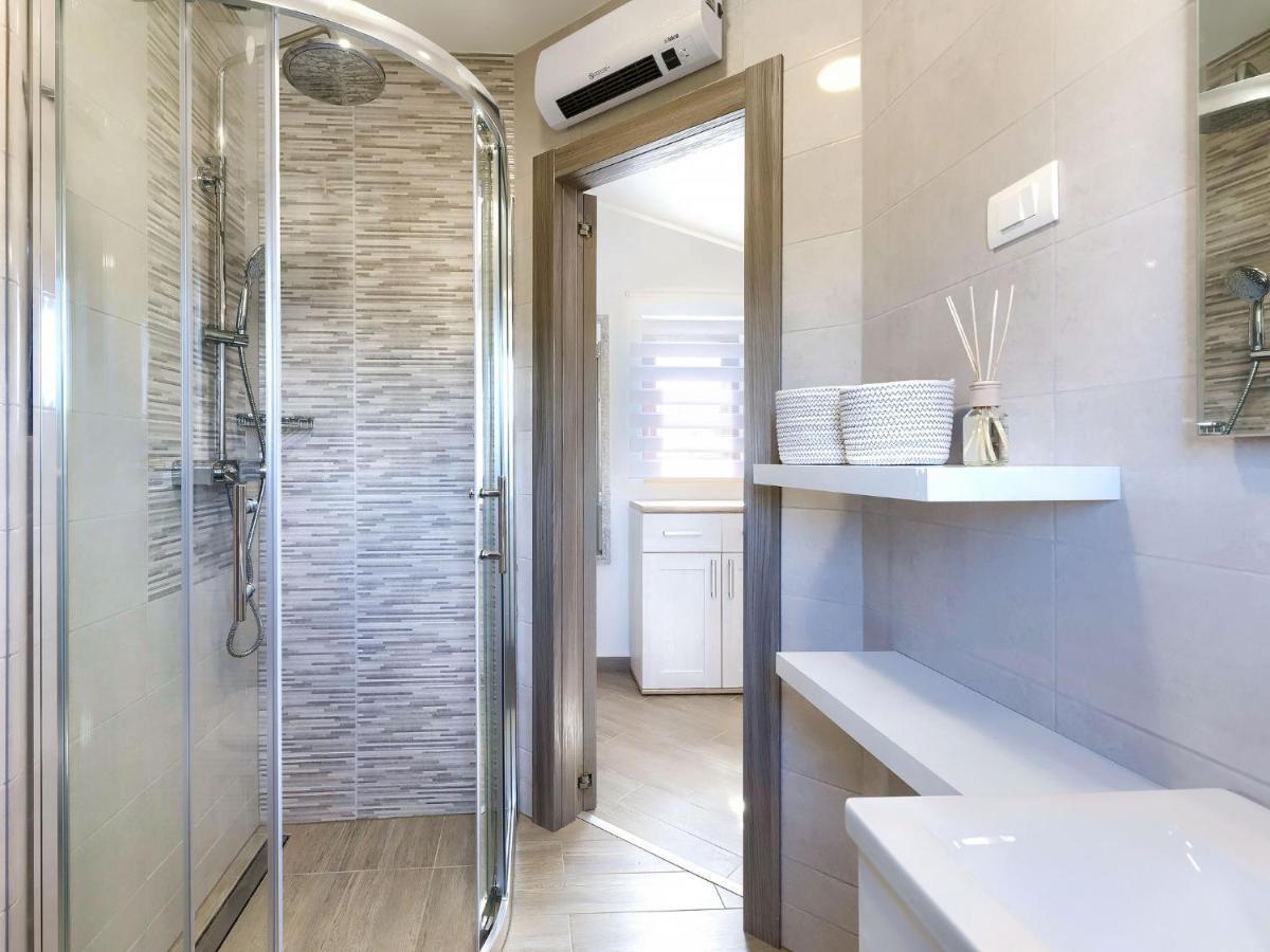 Apartment Joy By Interhome Pula Exterior photo