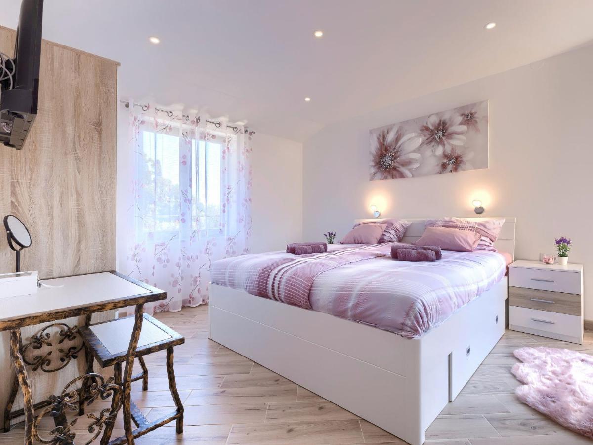 Apartment Joy By Interhome Pula Exterior photo